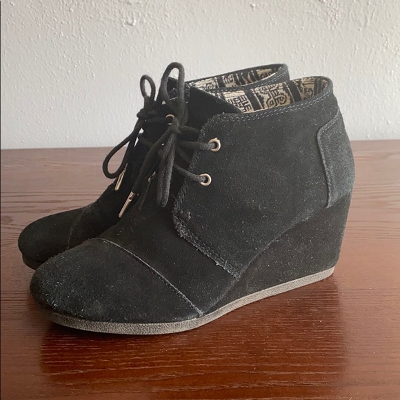 Toms Black Booties - Picture 3 of 6